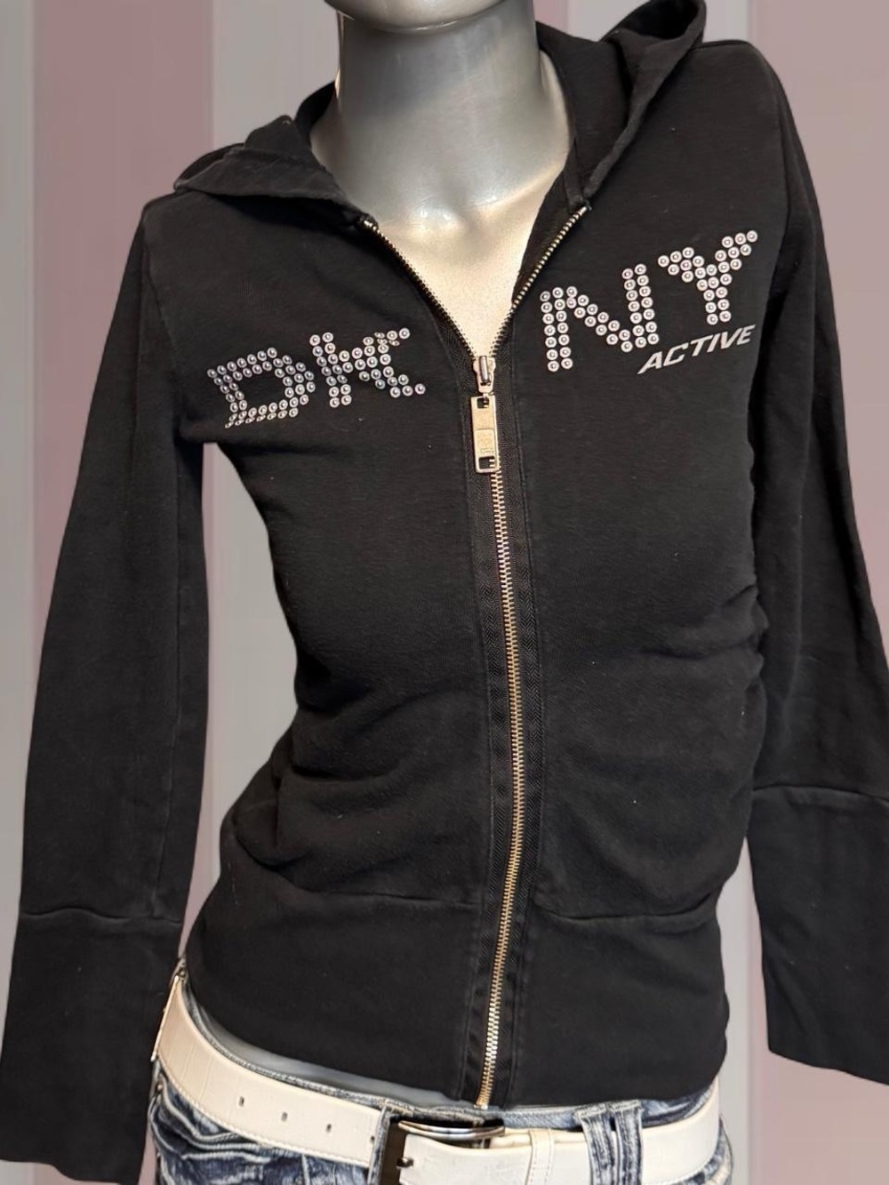 DKNY Vintage Y2K ULTRA-Fitted Zip Hoodie